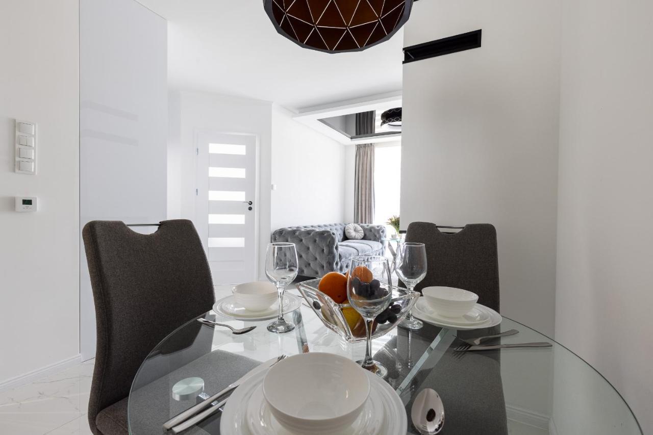 שטוטובו Apartament Z Basenem I Kominkiem ,,Baltic Sun” מראה חיצוני תמונה